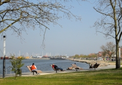 https://hotel-mira-mare.de/page/images/heiligenhafen/re_boardwalk.jpg